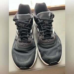 Adidas Men's running shoes